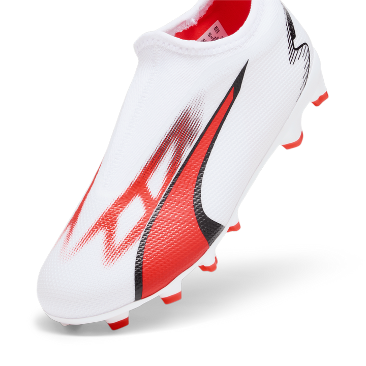 Zapatos de fútbol PUMA Ultra Match LL FG/AG para jóvenes