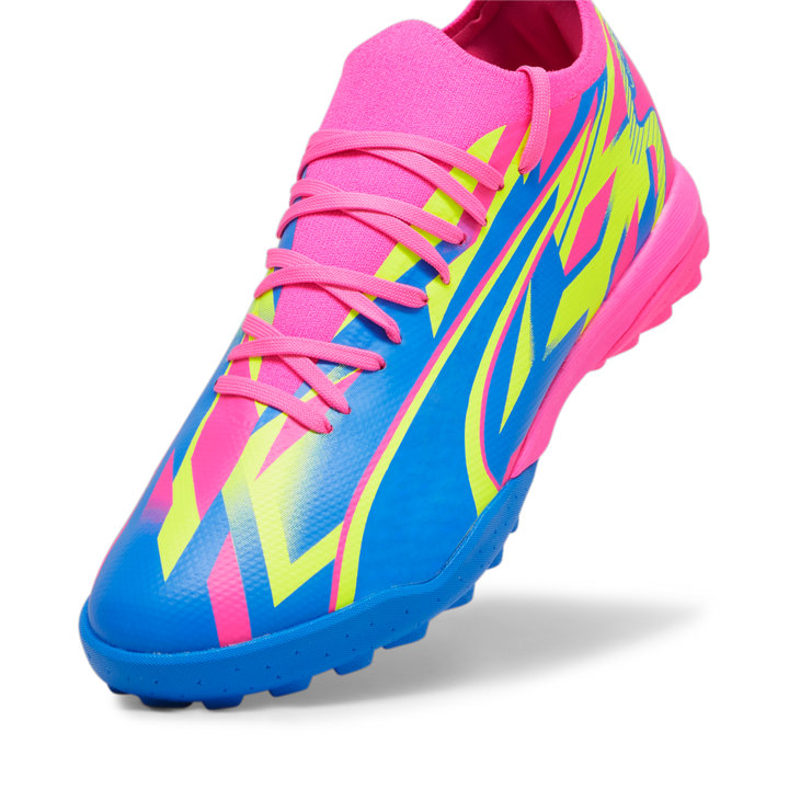 Zapatos de fútbol PUMA Ultra Match Energy TT para césped artificial