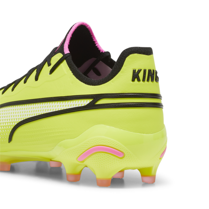 PUMA King Ultimate FG/AG Firm Ground Soccer Cleats