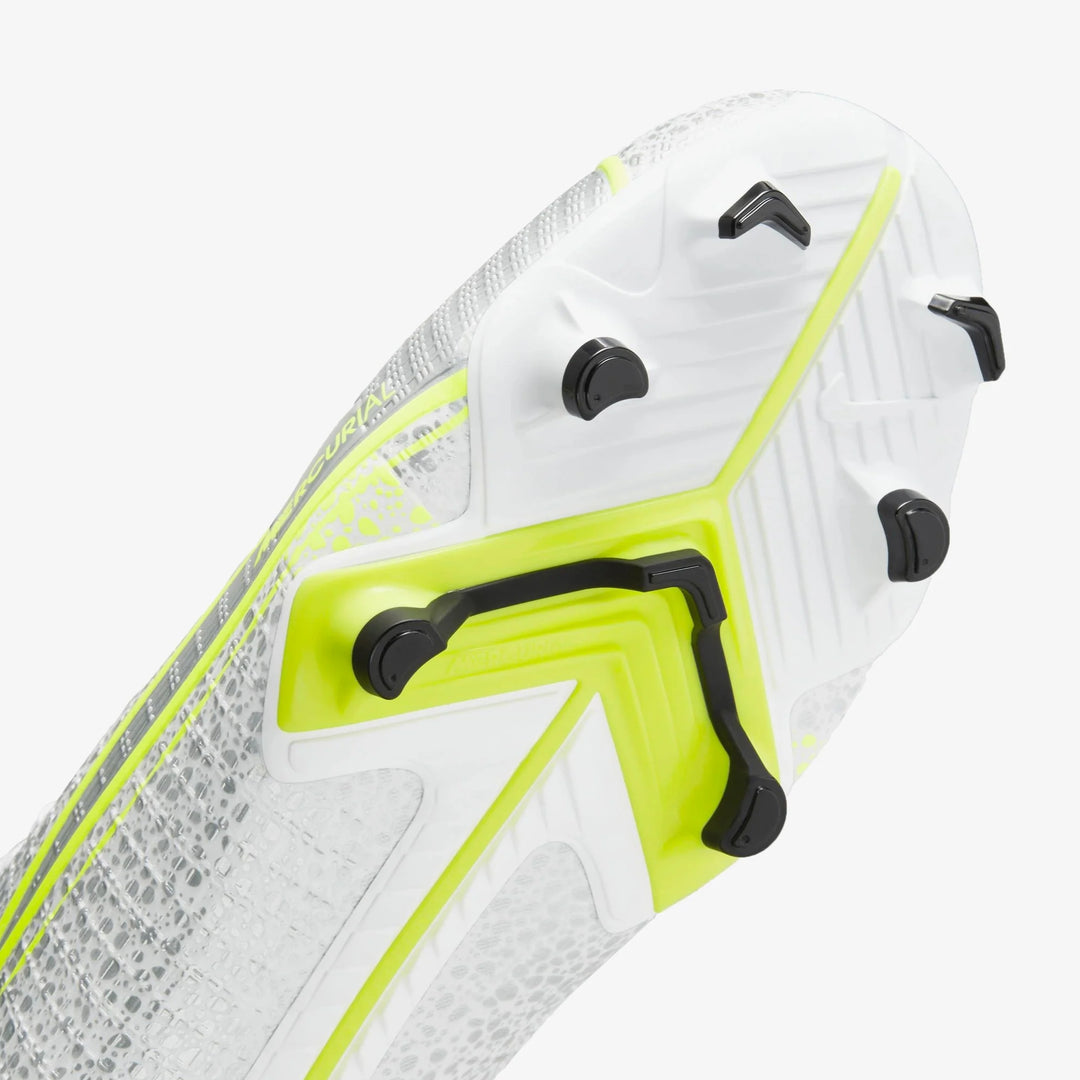 Botas de fútbol para terreno firme Nike Mercurial Superfly 8 Academy FG Blanco/Negro/Plata/Voltio