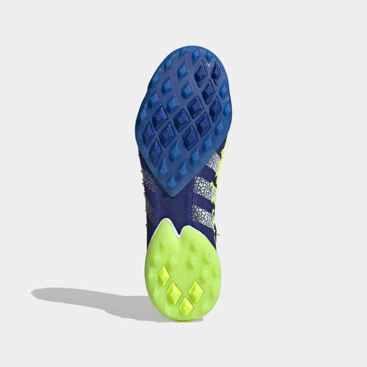 Botas de césped sin cordones adidas Predator Freak+ TF Core Black