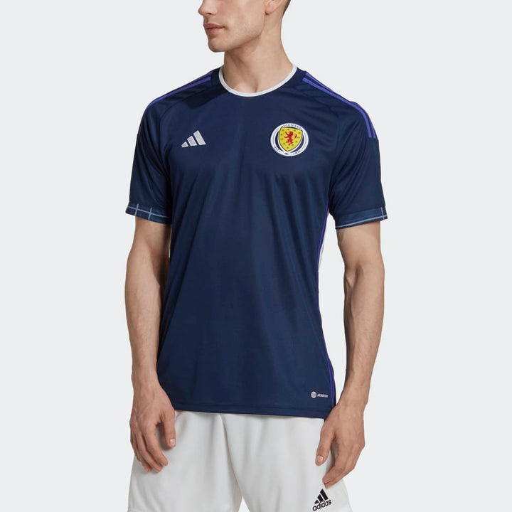 adidas Camiseta de local de Escocia para hombre 22, color azul marino