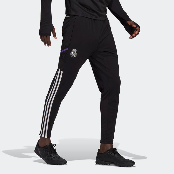 Pantalón de entrenamiento adidas Real Madrid negro