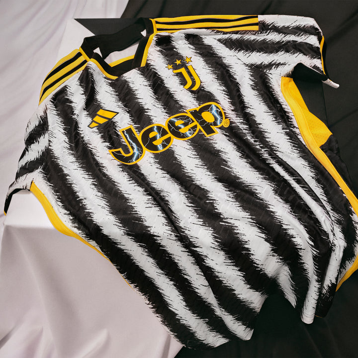 Camiseta adidas Juventus Local Auténtica 2023