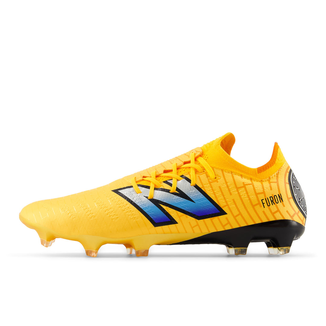 New Balance Furon Pro FG V7 + Botas de fútbol para terrenos firmes