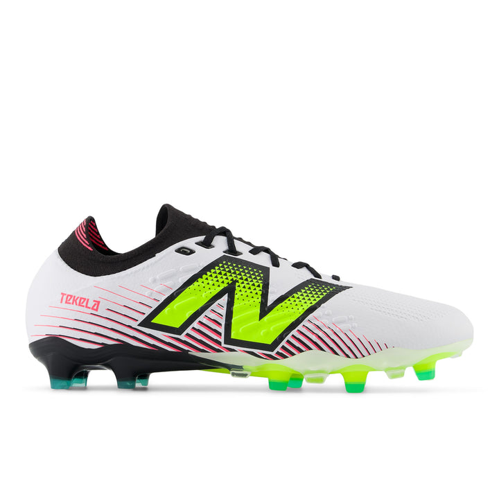 Zapatillas New Balance Tekela Pro Low Laced FG V4+ para terreno firme