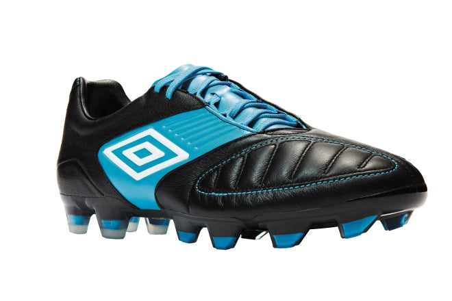 Botas de fútbol para superficies firmes Umbro Geometra Premier FG Negro/Blanco/Azul