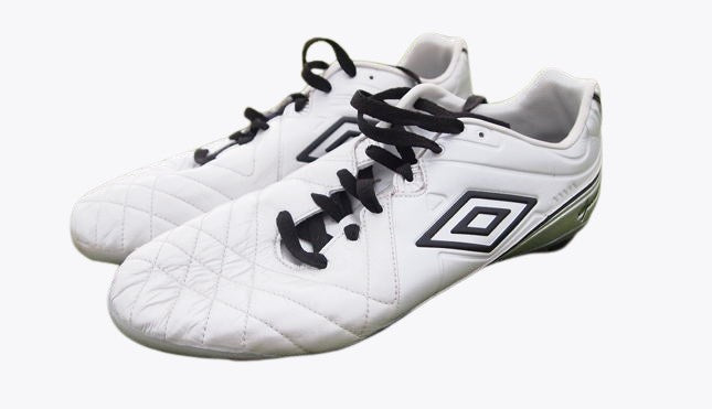 Botas de fútbol para superficies duras Umbro Speciali Pro 4 HG Blanco/Plata