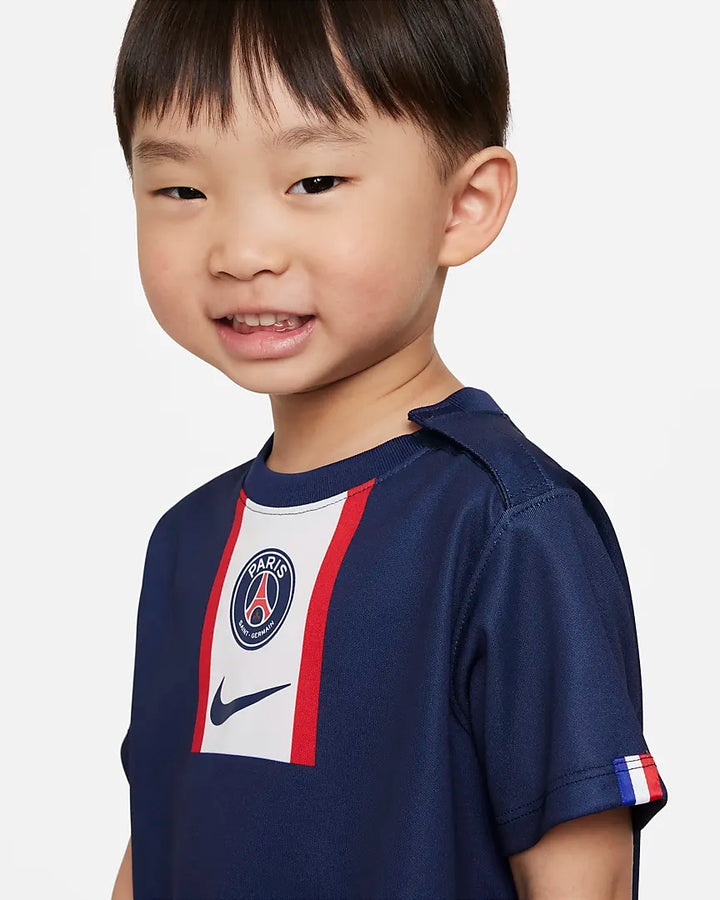 Miniequipación de primera equipación del PSG para niños pequeños de Nike 22/23