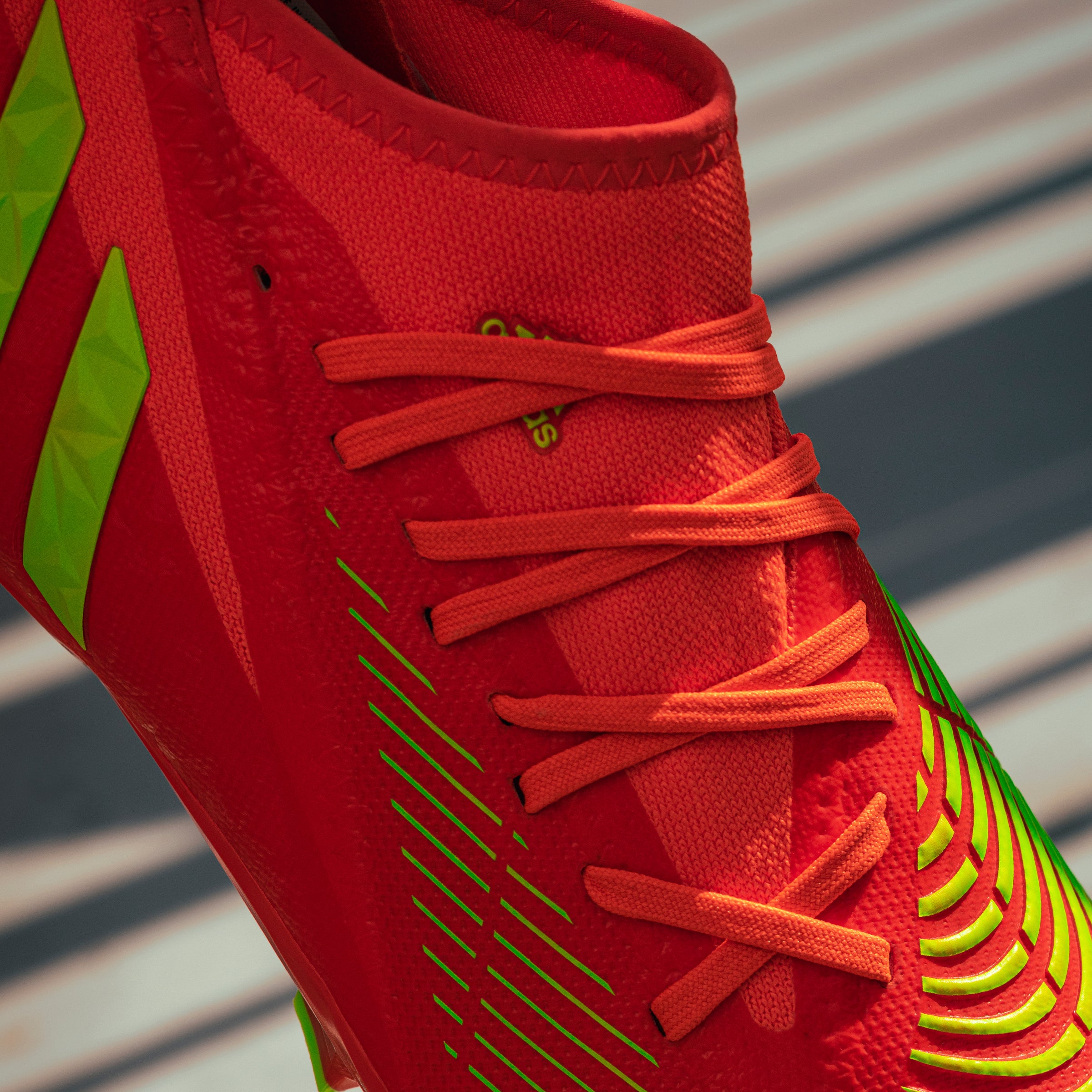 Predator adidas rojos deals