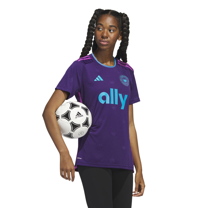 Camiseta adidas Charlotte FC segunda equipación 2023 para mujer